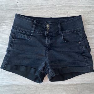 Forever 21 women size S stretch shorts